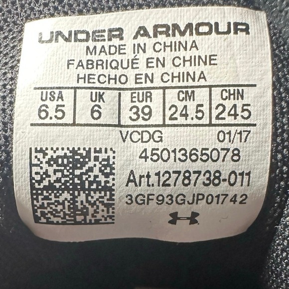 NEW Under Armour Mid TPU Baseball Cleats Men Size 6.5 Black White 1278738-011 - Picture 9 of 10